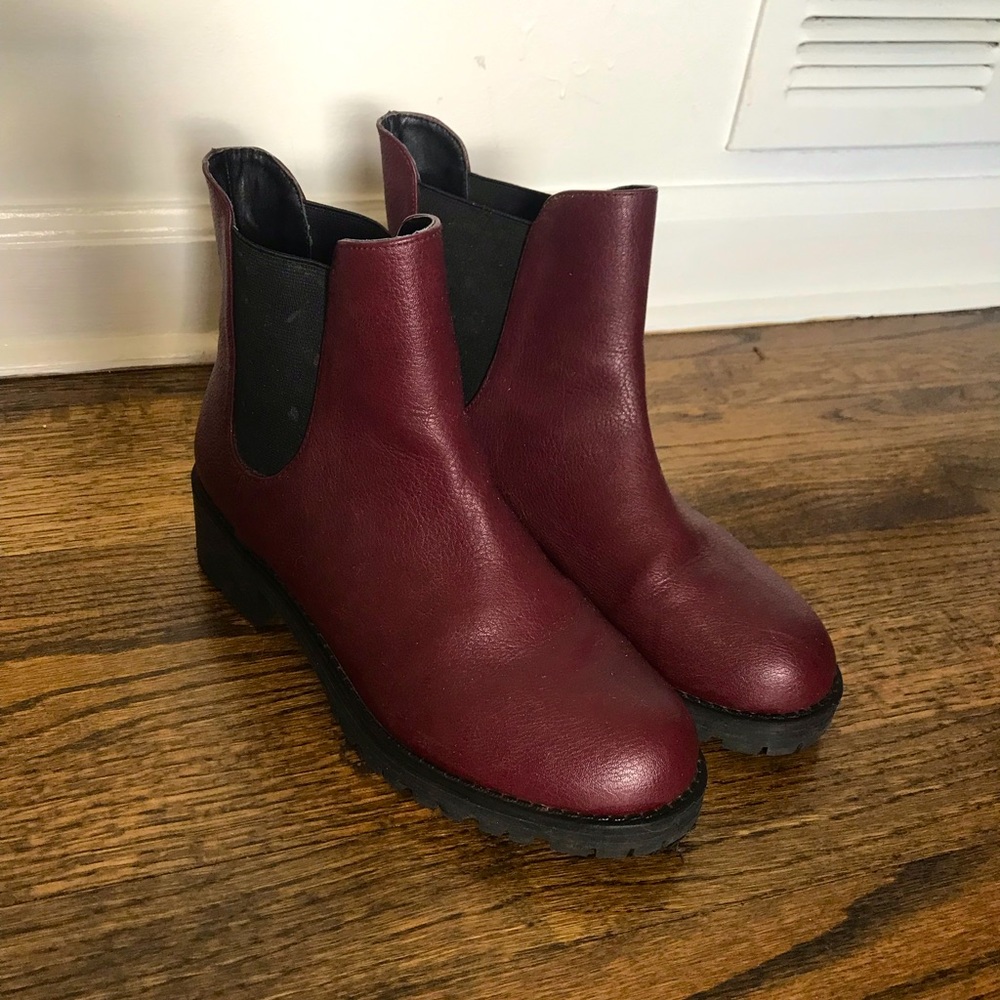 American Eagle Ankle Booties